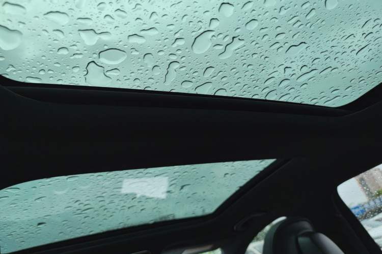 Used Mercedes-Benz C-Class 2023 C 260 L Bright Night Sports Edition Headliner