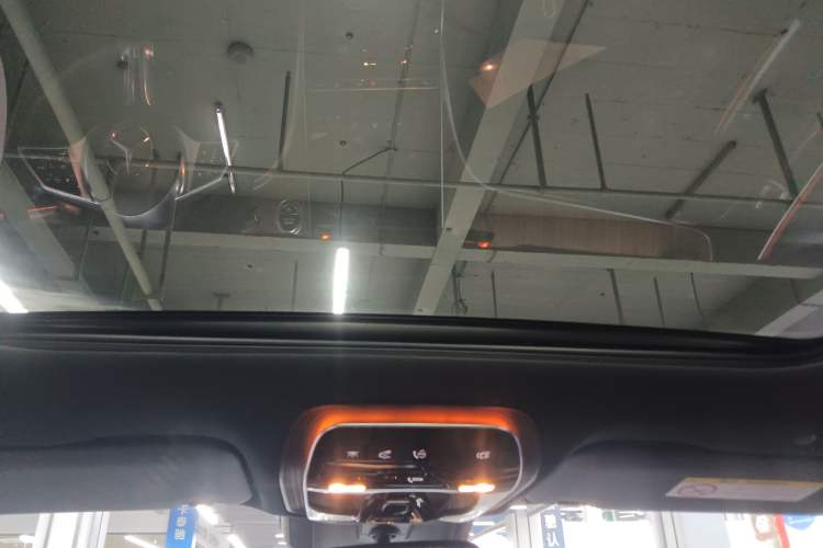 Used Mercedes-Benz C-Class 2023 Facelift C 260 L Headliner