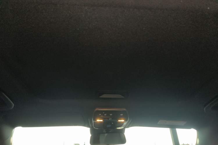 Used Mercedes-Benz C-Class 2023 Revised C 200 L Sport Edition Headliner