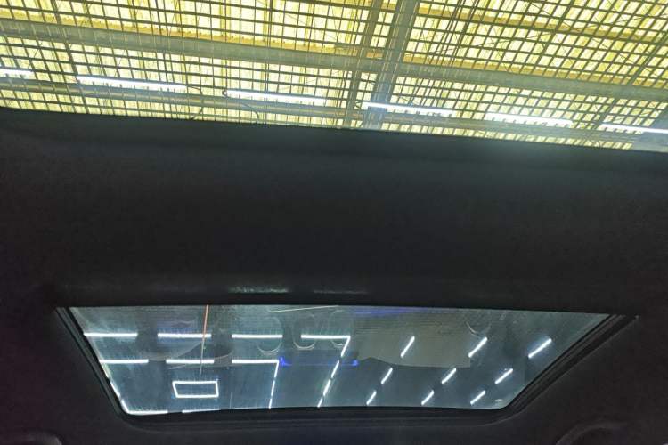 Used Mercedes-Benz C-Class 2023 Second Facelift C 260 L Sport Edition Headliner