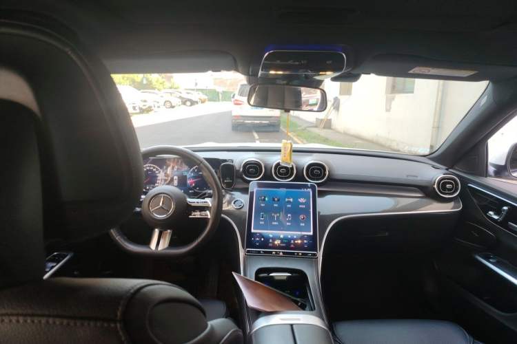 Used Mercedes-Benz C-Class 2023 C 200 L Sport Edition Headliner