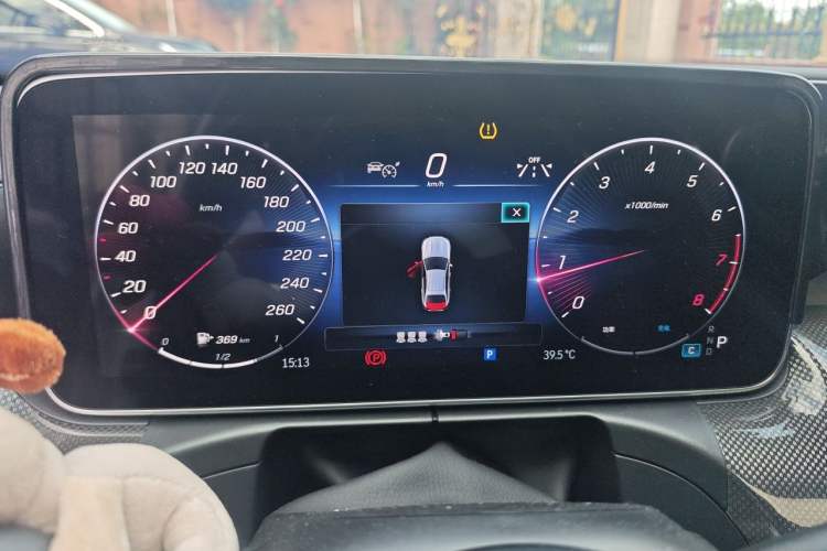 Used Mercedes-Benz C-Class 2023 C 200 L Sport Edition Instrument Cluster