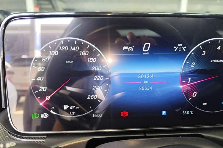 Used Mercedes-Benz C-Class 2023 Second Facelift C 260 L Starry Night Sports Edition Instrument Cluster