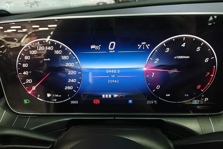Used Mercedes-Benz C-Class 2023 Restyled C 260 L Sport Edition Instrument Cluster