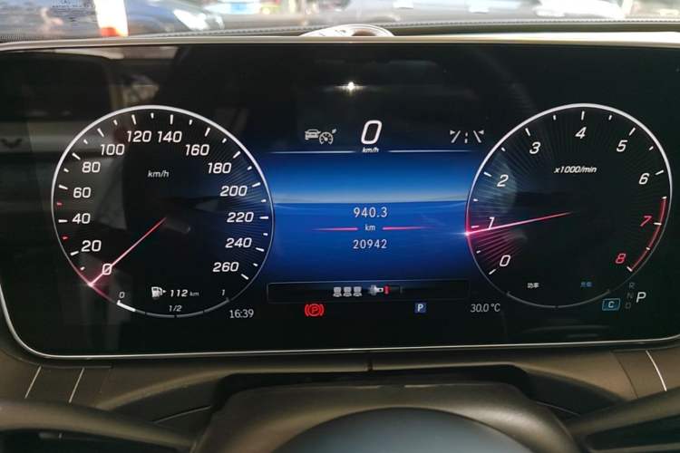 Used Mercedes-Benz C-Class 2023 Restyled C 260 L Sport Edition Instrument Cluster