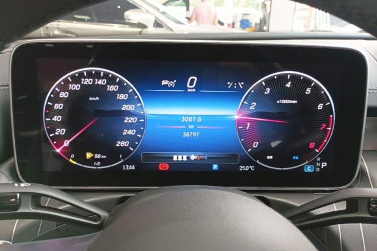 Used Mercedes-Benz C-Class 2023 Restyled C 260 L Sport Edition Instrument Cluster