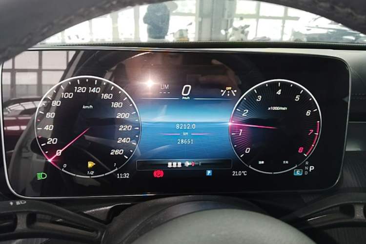 Used Mercedes-Benz C-Class 2023 Revised C 200 L Sport Edition Instrument Cluster