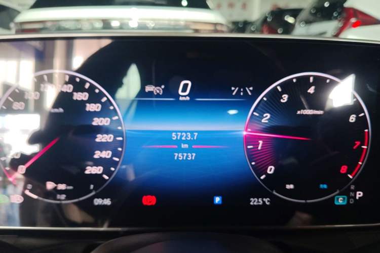 Used Mercedes-Benz C-Class 2023 C 200 L Sport Edition Instrument Cluster