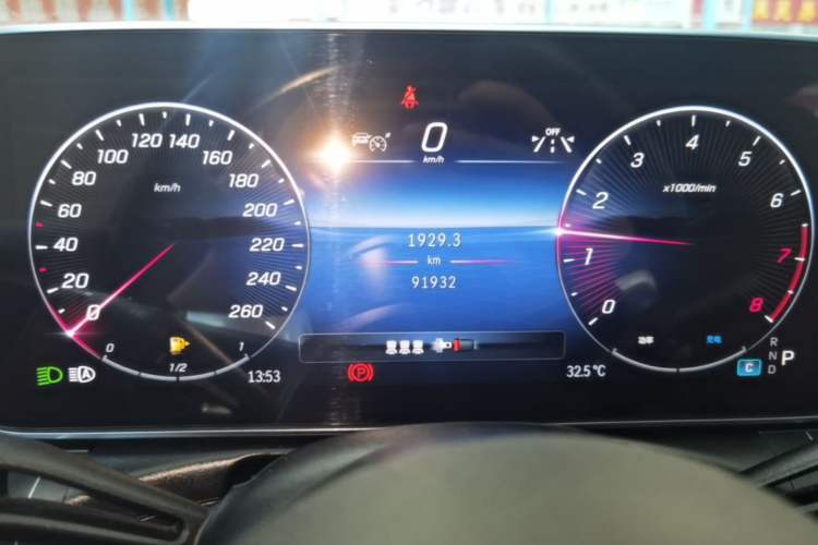 Used Mercedes-Benz C-Class 2023 C 200 L Sport Edition Instrument Cluster