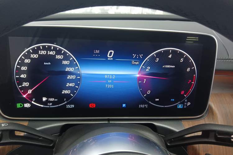 Used Mercedes-Benz C-Class 2023 Facelift C 260 L Instrument Cluster