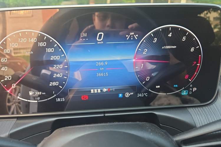 Used Mercedes-Benz C-Class 2023 C 200 L Sport Edition Instrument Cluster
