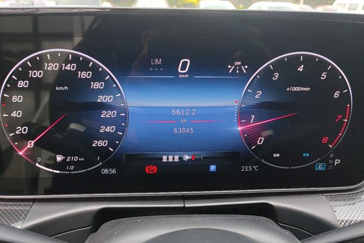 Used Mercedes-Benz C-Class 2023 Revised C 200 L Sport Edition Instrument Cluster