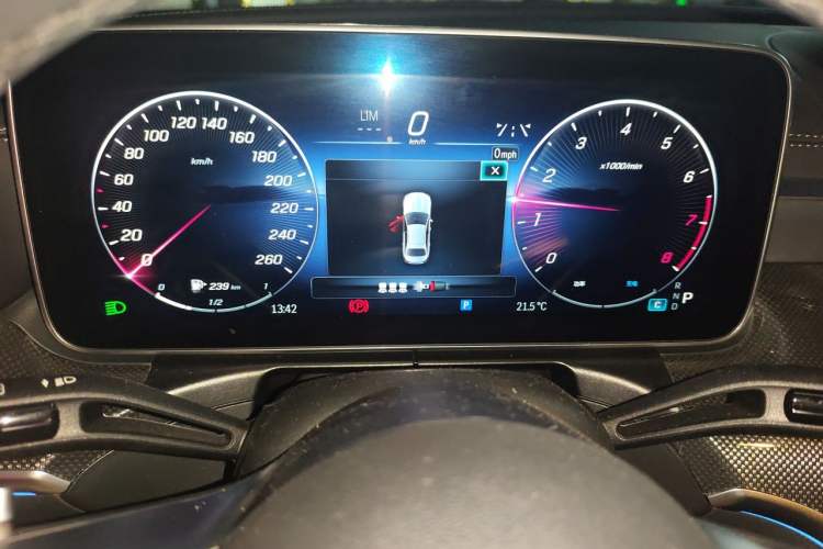 Used Mercedes-Benz C-Class 2023 Restyled C 260 L Sport Edition Instrument Cluster