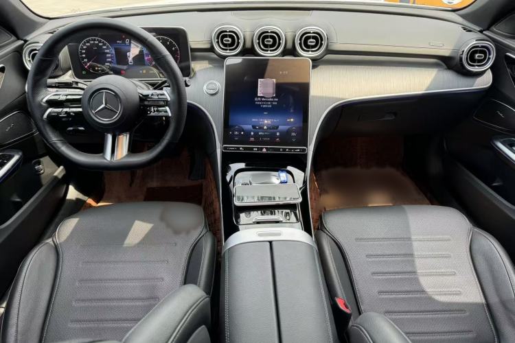 Used Mercedes-Benz C-Class 2023 C 260 L Sport Edition Interior 1