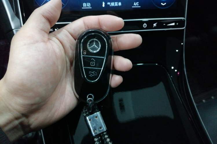 Used Mercedes-Benz C-Class 2023 C 200 L Sport Edition Interior 1