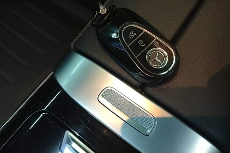 Used Mercedes-Benz C-Class 2023 Restyled C 260 L Sport Edition Interior 1