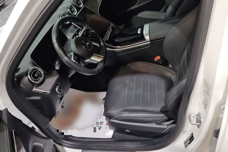 Used Mercedes-Benz C-Class 2023 Second Facelift C 260 L Sport Edition Interior 1