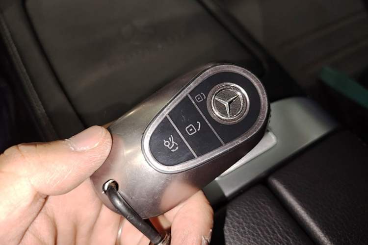 Used Mercedes-Benz C-Class 2023 Restyled C 260 L Sport Edition Interior 1