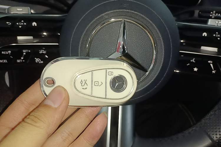 Used Mercedes-Benz C-Class 2023 Second Facelift C 260 L Sport Edition Interior 1