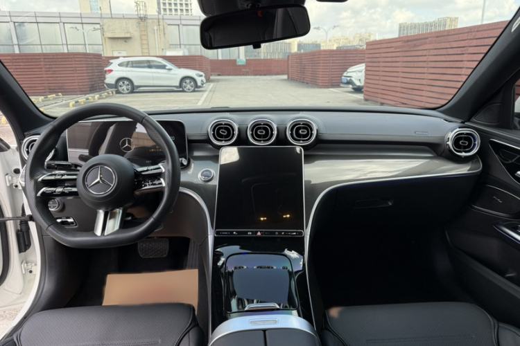 Used Mercedes-Benz C-Class 2023 C 260 L Sport Edition Interior 1
