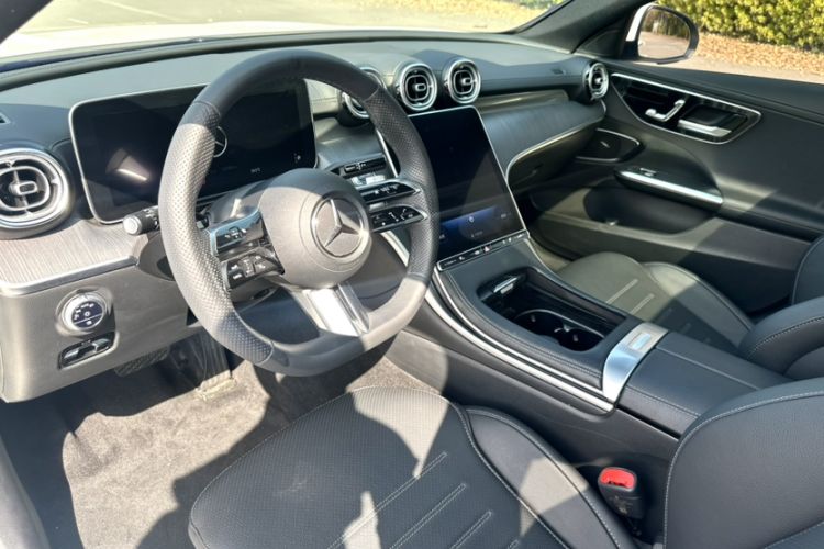 Used Mercedes-Benz C-Class 2023 Second Facelift C 260 L Sport Edition Interior 1