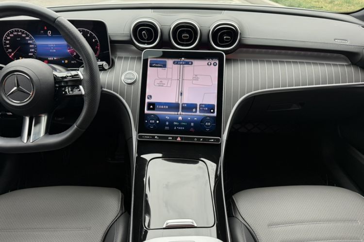 Used Mercedes-Benz C-Class 2023 C 200 L Sport Edition Interior 1