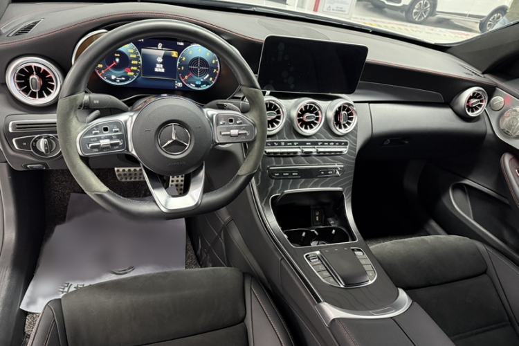 Used Mercedes-Benz C-Class 2023 C 260 Coupe Interior 1