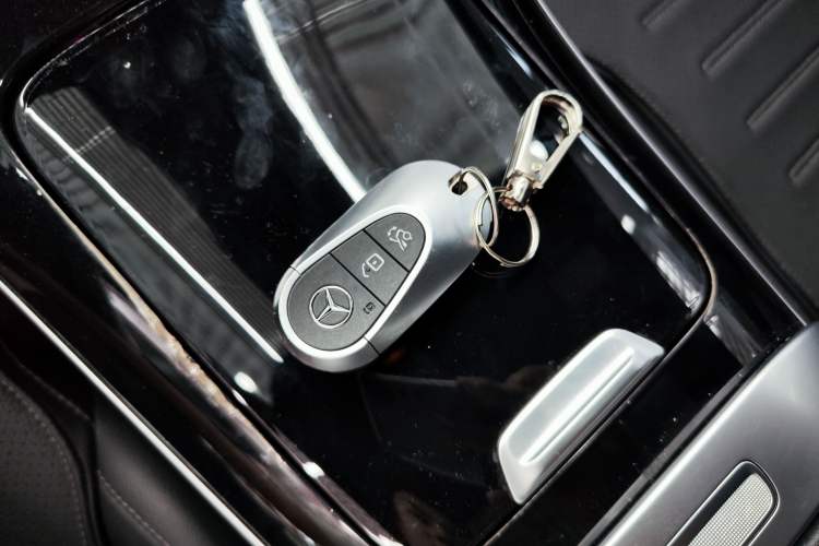 Used Mercedes-Benz C-Class 2023 C 260 L Sport Edition Interior 1