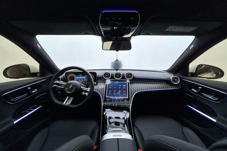 Used Mercedes-Benz C-Class 2023 Restyled C 260 L Sport Edition Interior 1