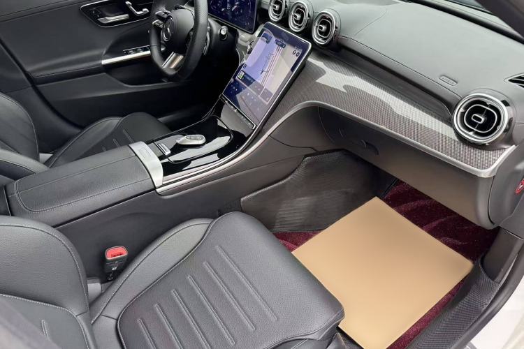 Used Mercedes-Benz C-Class 2023 Restyled C 260 L Sport Edition Interior 10