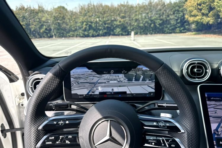 Used Mercedes-Benz C-Class 2023 Second Facelift C 260 L Sport Edition Interior 11