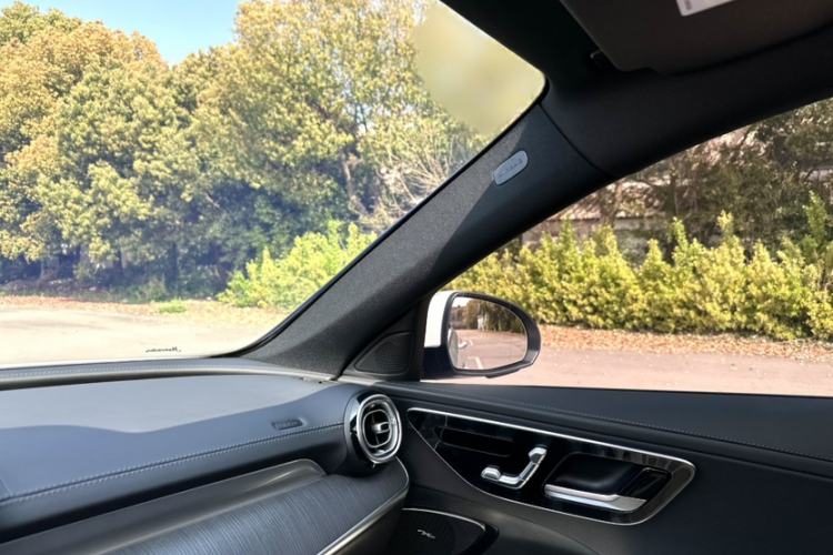 Used Mercedes-Benz C-Class 2023 Second Facelift C 260 L Sport Edition Interior 12