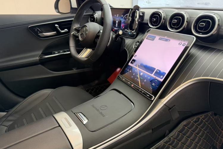 Used Mercedes-Benz C-Class 2023 C 200 L Sport Edition Interior 2