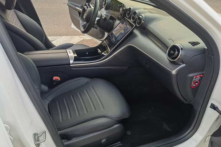Used Mercedes-Benz C-Class 2023 Revised C 200 L Sport Edition Interior 2
