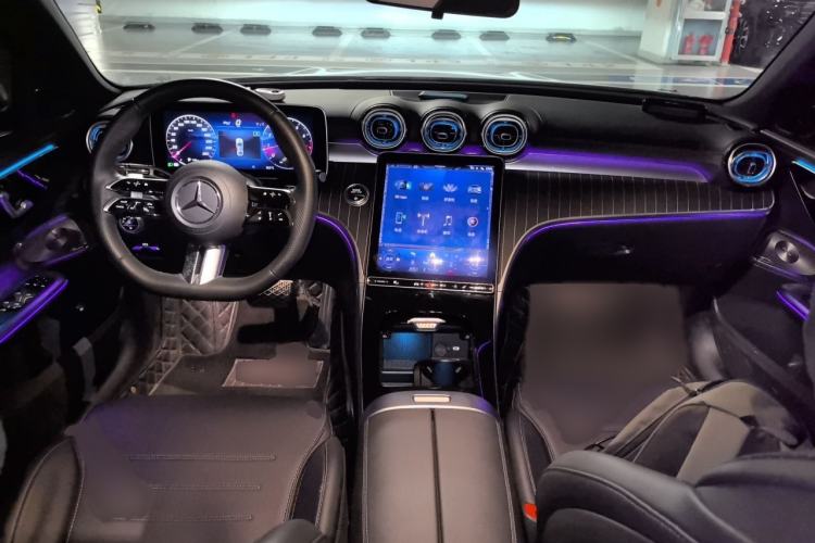 Used Mercedes-Benz C-Class 2023 Restyled C 260 L Sport Edition Interior 2
