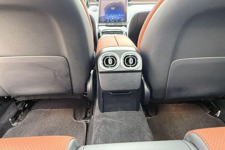Used Mercedes-Benz C-Class 2023 C 260 L Sport Edition Interior 2