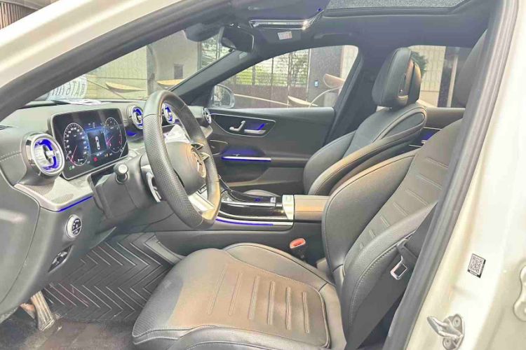 Used Mercedes-Benz C-Class 2023 Restyled C 260 L Sport Edition Interior 2