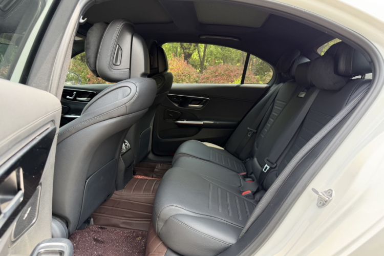Used Mercedes-Benz C-Class 2023 Restyled C 260 L Sport Edition Interior 2