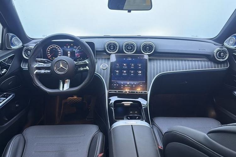 Used Mercedes-Benz C-Class 2023 C 260 L Sport Edition Interior 2