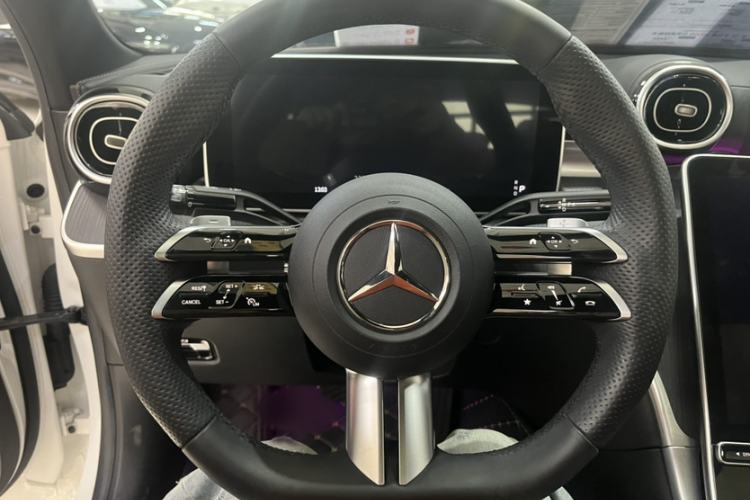 Used Mercedes-Benz C-Class 2023 C 200 L Sport Edition Interior 2