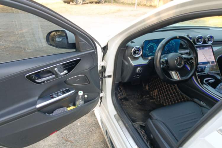 Used Mercedes-Benz C-Class 2023 C 260 L Sport Edition Interior 3