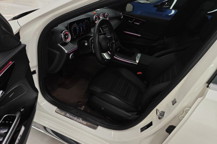 Used Mercedes-Benz C-Class 2023 C 260 L Sport Edition Interior 3