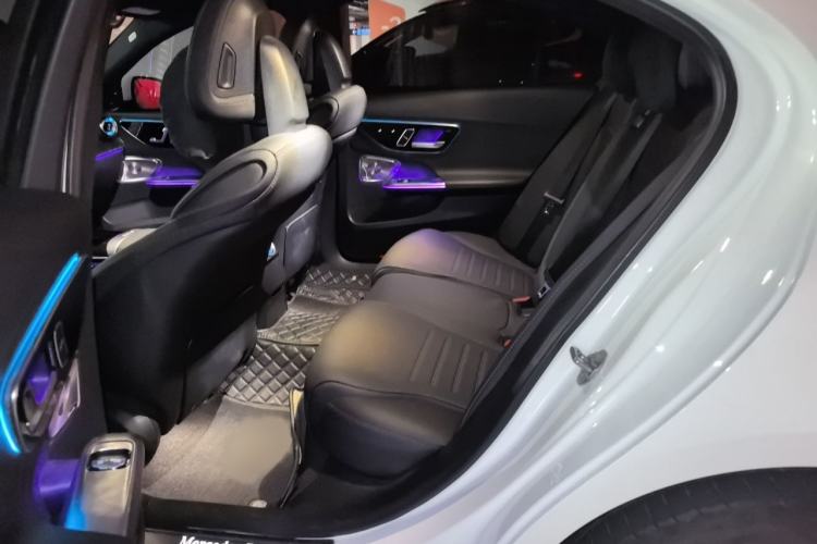 Used Mercedes-Benz C-Class 2023 Restyled C 260 L Sport Edition Interior 4
