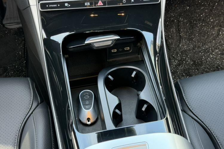 Used Mercedes-Benz C-Class 2023 C 200 L Sport Edition Interior 5