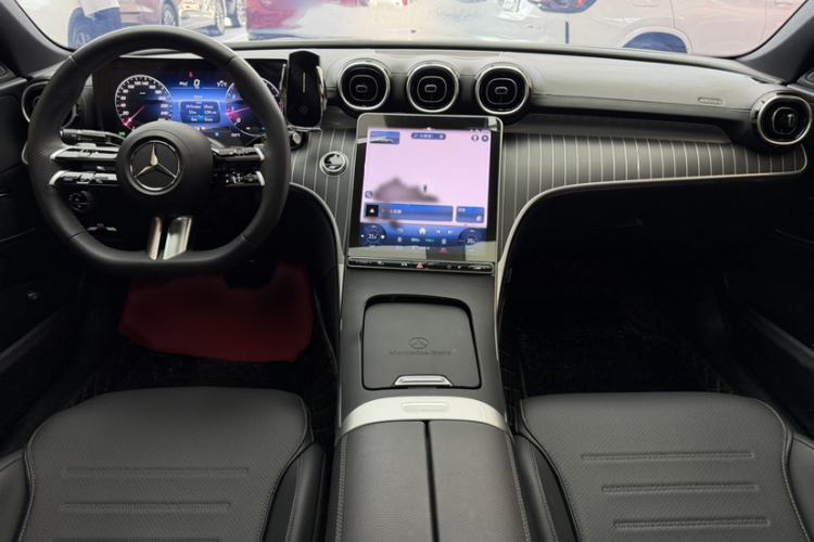 Used Mercedes-Benz C-Class 2023 C 200 L Sport Edition Interior 5