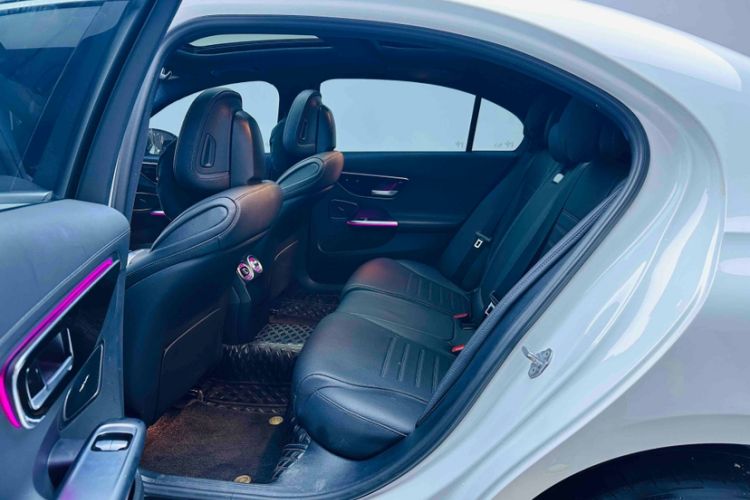 Used Mercedes-Benz C-Class 2023 C 260 L Sport Edition Interior 5
