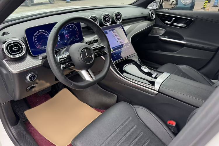 Used Mercedes-Benz C-Class 2023 Restyled C 260 L Sport Edition Interior 6