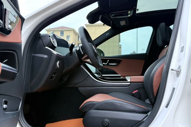 Used Mercedes-Benz C-Class 2023 C 260 L Sport Edition Interior 9