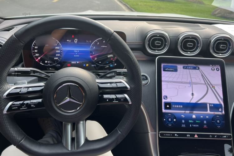 Used Mercedes-Benz C-Class 2023 C 260 L Bright Night Sports Edition Interior 9