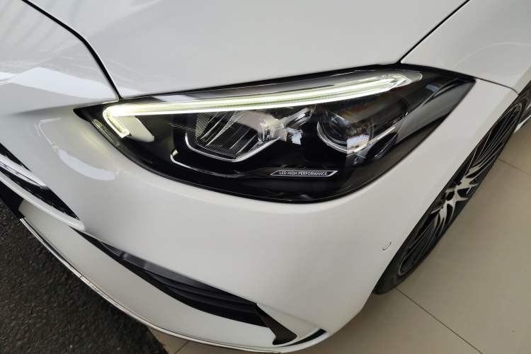 Used Mercedes-Benz C-Class 2023 Revised C 200 L Sport Edition Left Front Headlight